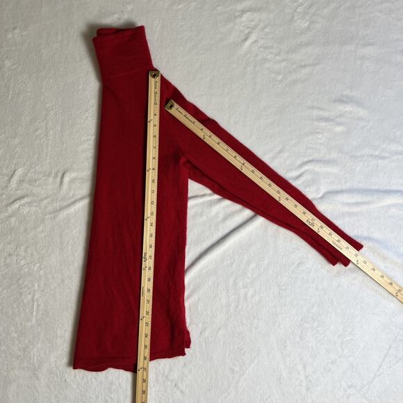 Talbots Women's Cashmere Turtleneck Sweater Size M Luxurious Minimalism Classic - Picture 7 of 8